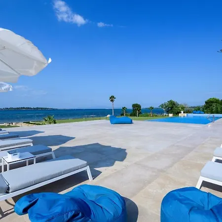 Beachfront Natalia With Two Private Pools Vourvourou