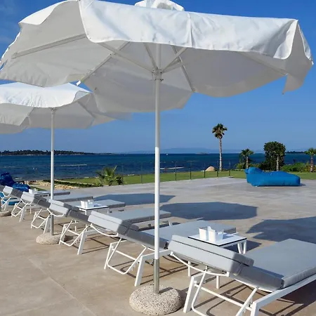 Beachfront Natalia With Two Private Pools Villa *