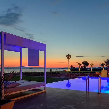 Beachfront Natalia With Two Private Pools *