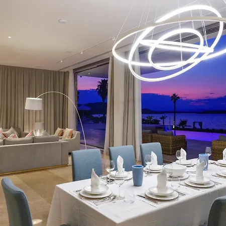 Beachfront Natalia With Two Private Pools Villa *