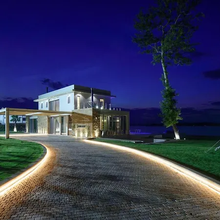 Beachfront Natalia With Two Private Pools Villa *