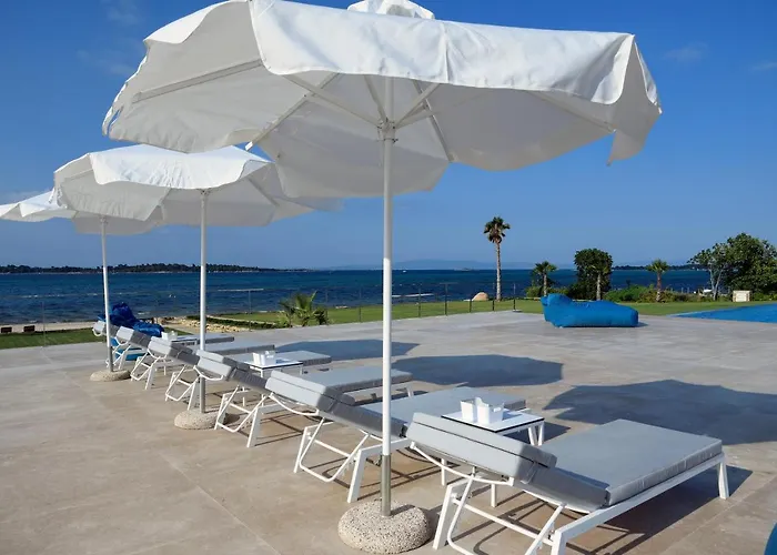 Beachfront Natalia With Two Private Pools Villa *