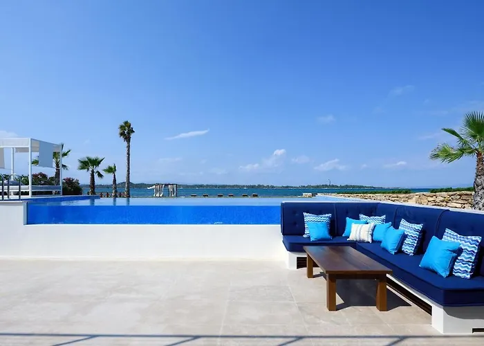 Beachfront Natalia With Two Private Pools Willa